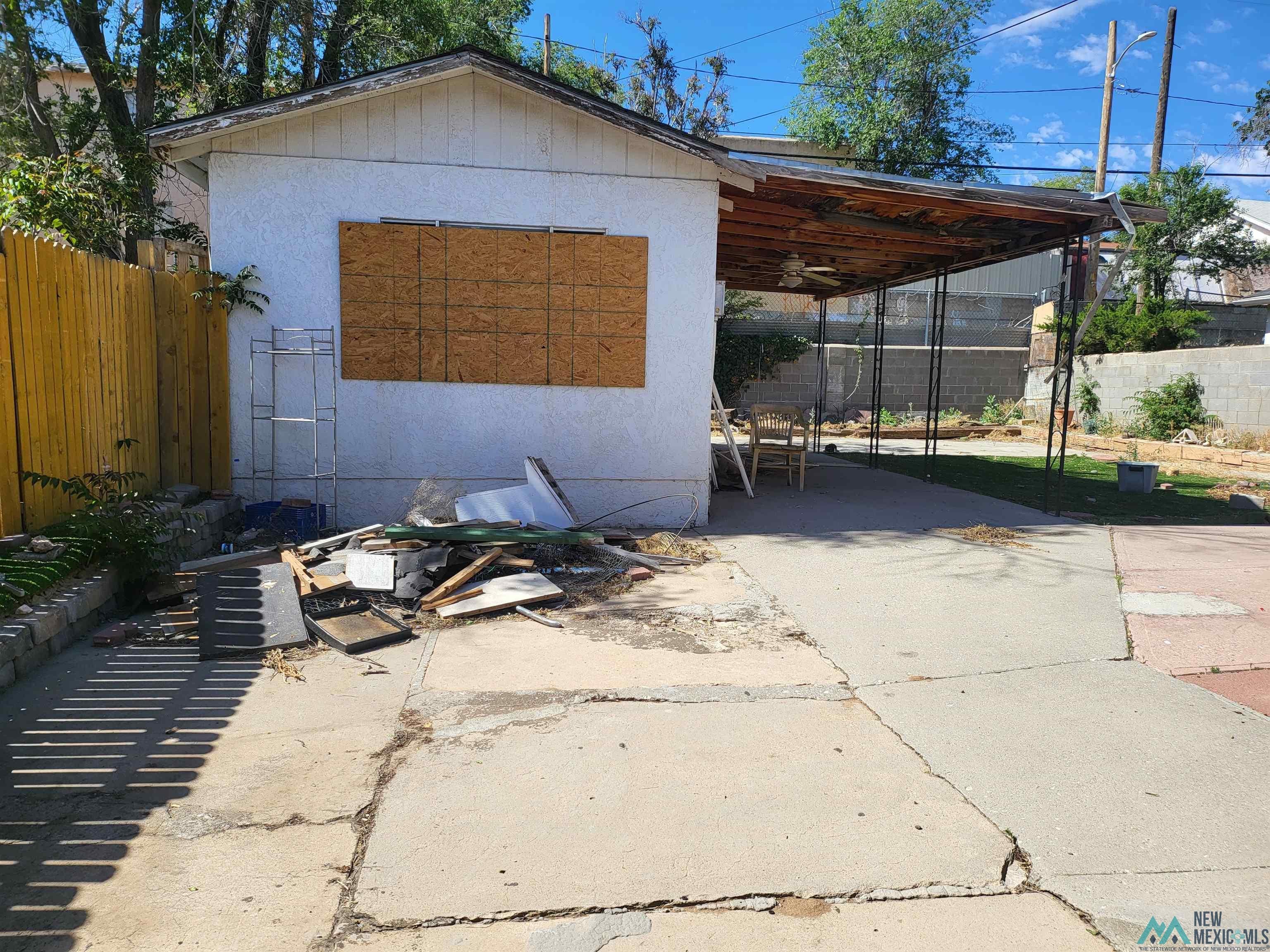 806 East Aztec Gallup, NM 87301 - Photo 2 of 2 Image quality insufficient for description
