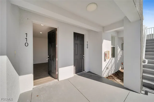 $1,600 | 275 Southwest 4th Street, Unit 110, Cape Coral, FL 33991