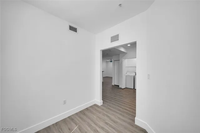 $1,600 | 275 Southwest 4th Street, Unit 110, Cape Coral, FL 33991