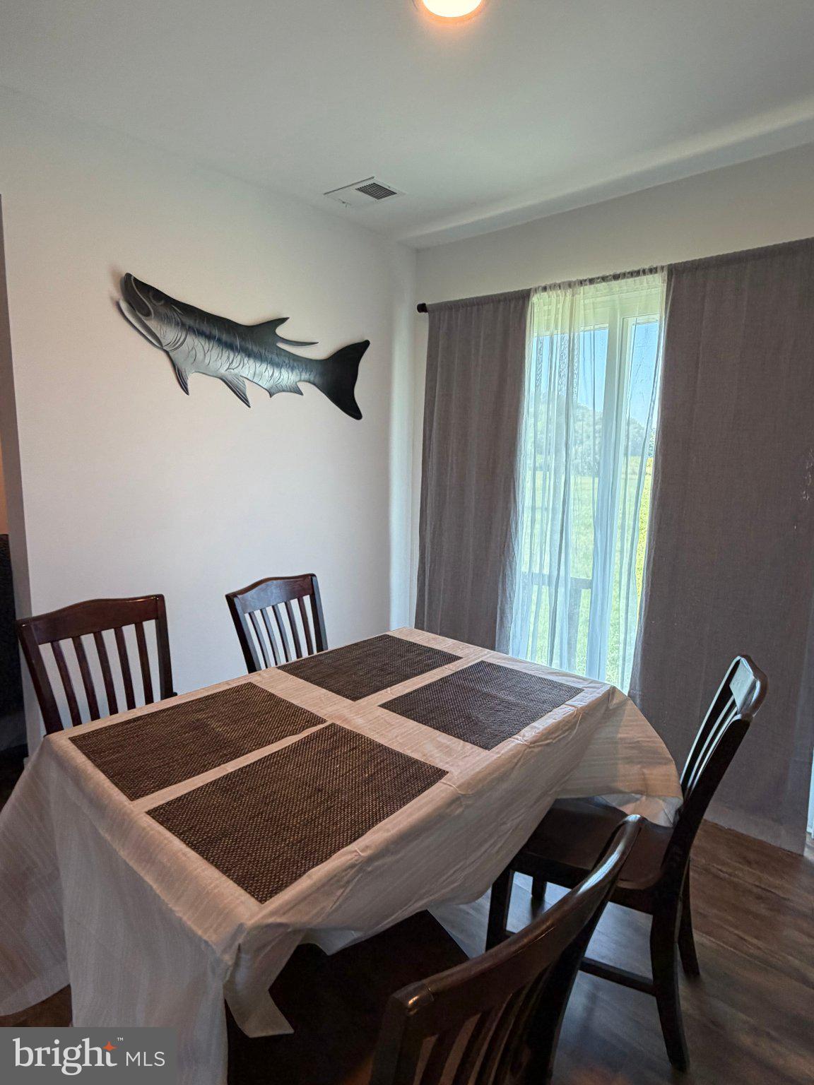Coastal charm meets modern dining.