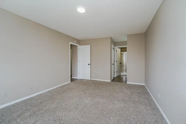 $219,900 | 10742 Toledo Court, Bloomington, MN 55437