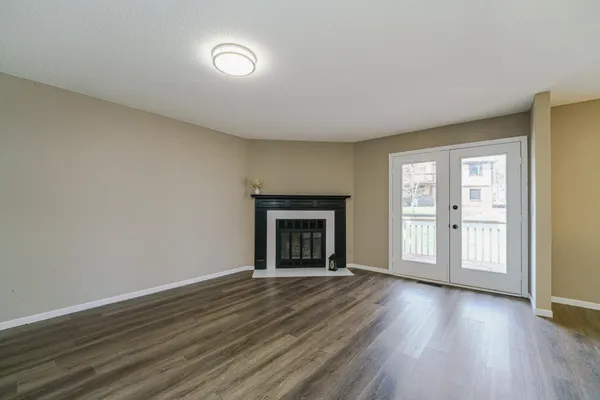 $219,900 | 10742 Toledo Court, Bloomington, MN 55437