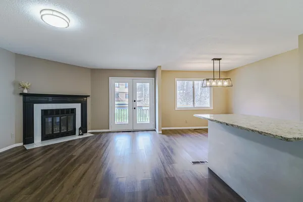$219,900 | 10742 Toledo Court, Bloomington, MN 55437