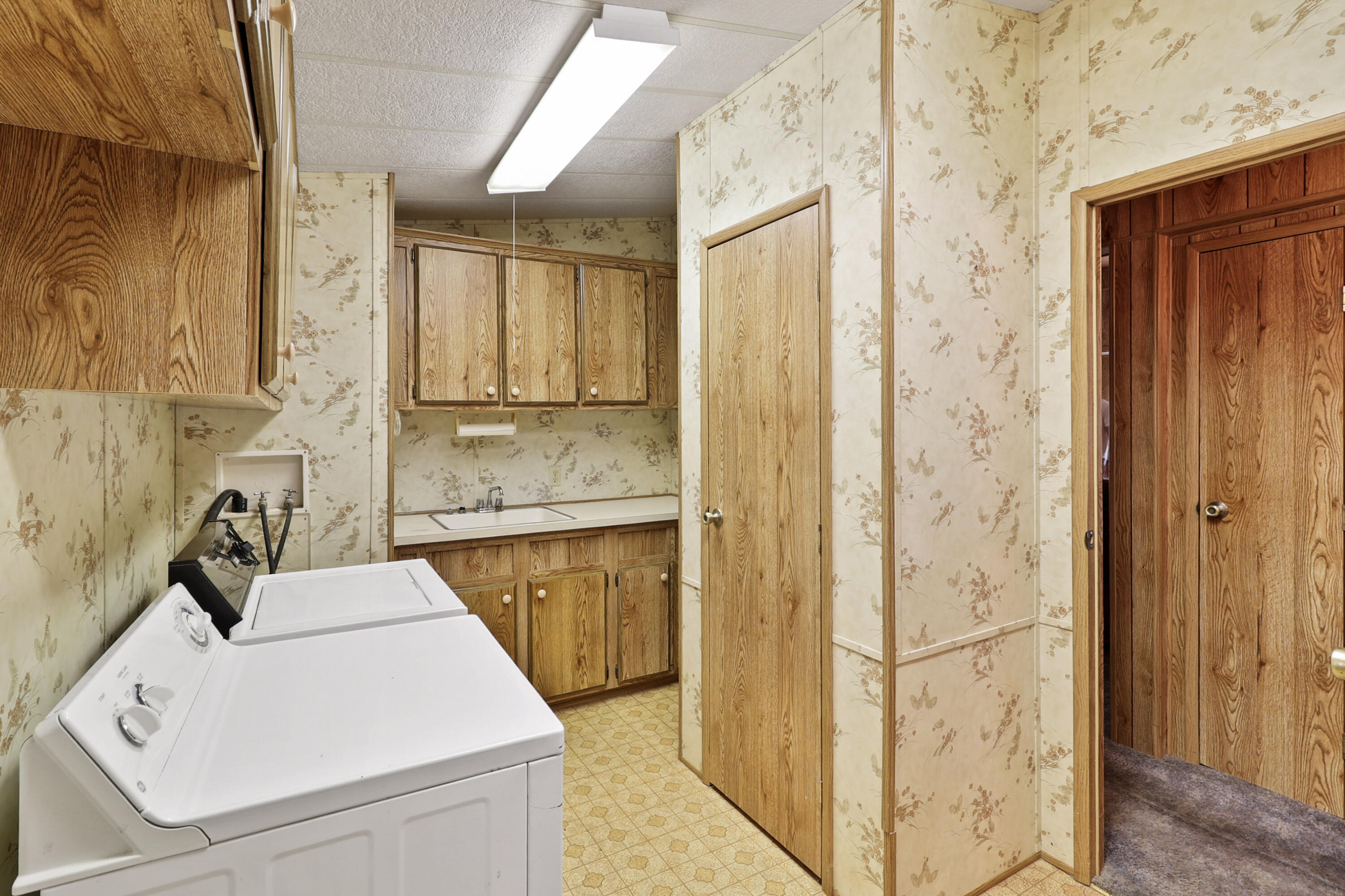 13596 Quarry View Road Redding, CA 96003 - Photo 25 of 57 28-08 (2)
