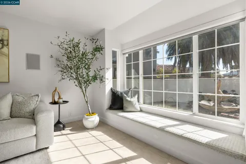 $1,198,000 | 4813 S Point, Discovery Bay, CA 94505
