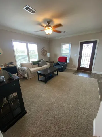 $2,000 | 1545 Elm Pass Road, Center Point, TX 78010