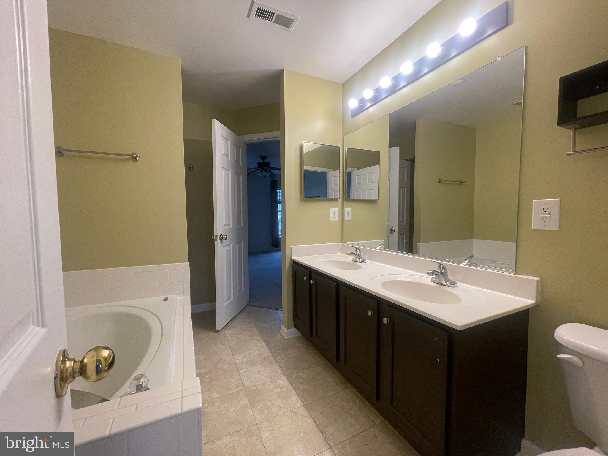 45456 Bluemont Junction Square Sterling, VA 20164 - Photo 22 of 29