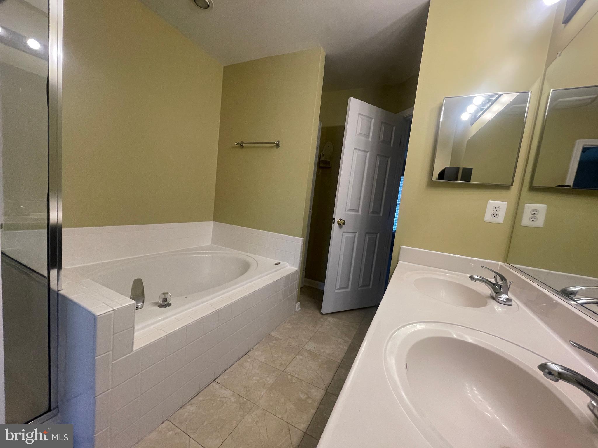 45456 Bluemont Junction Square Sterling, VA 20164 - Photo 24 of 29