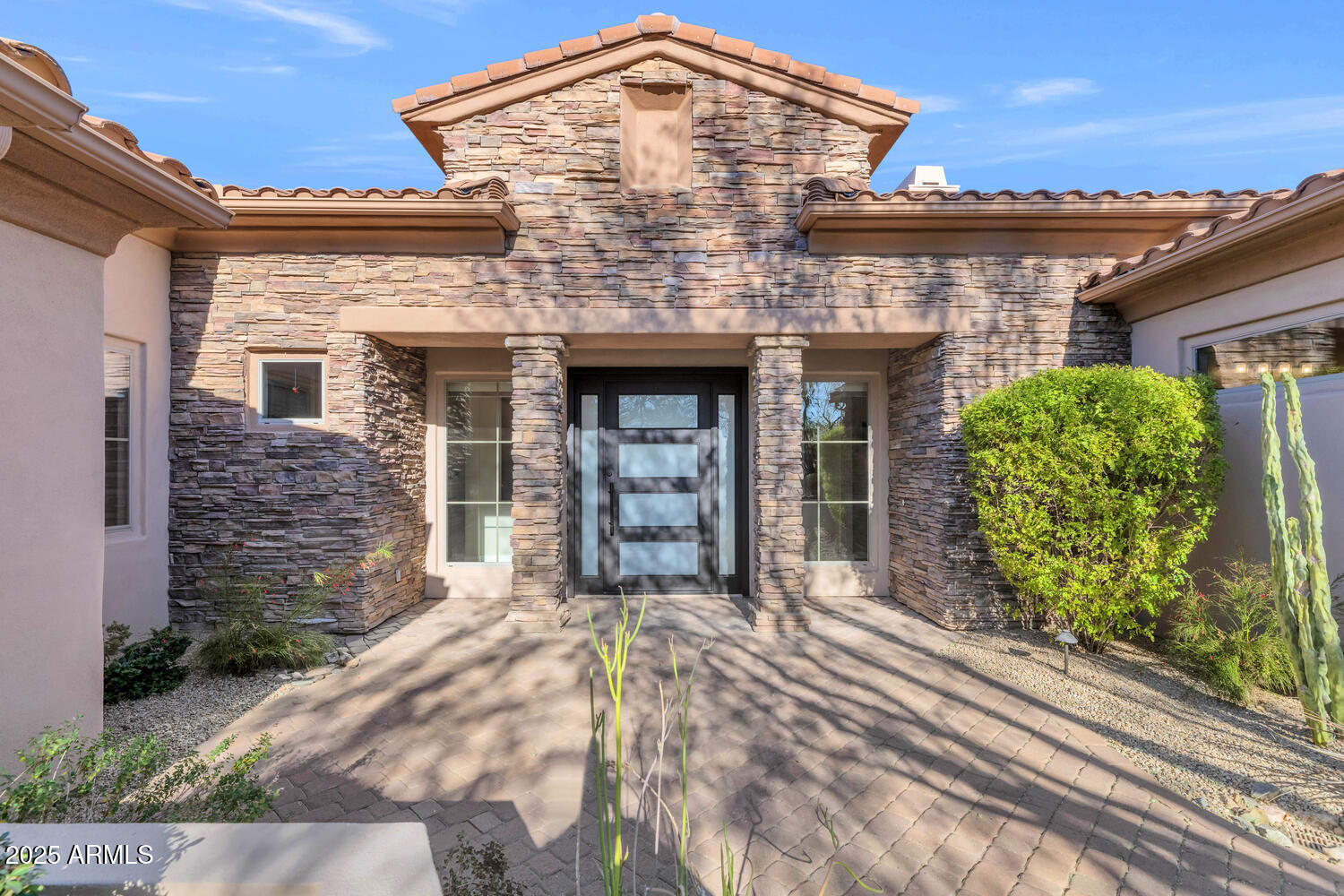 9740 East Lofty Point Road Scottsdale, AZ 85262 - Photo 2 of 43 Extensively Updated Scottsdale Home