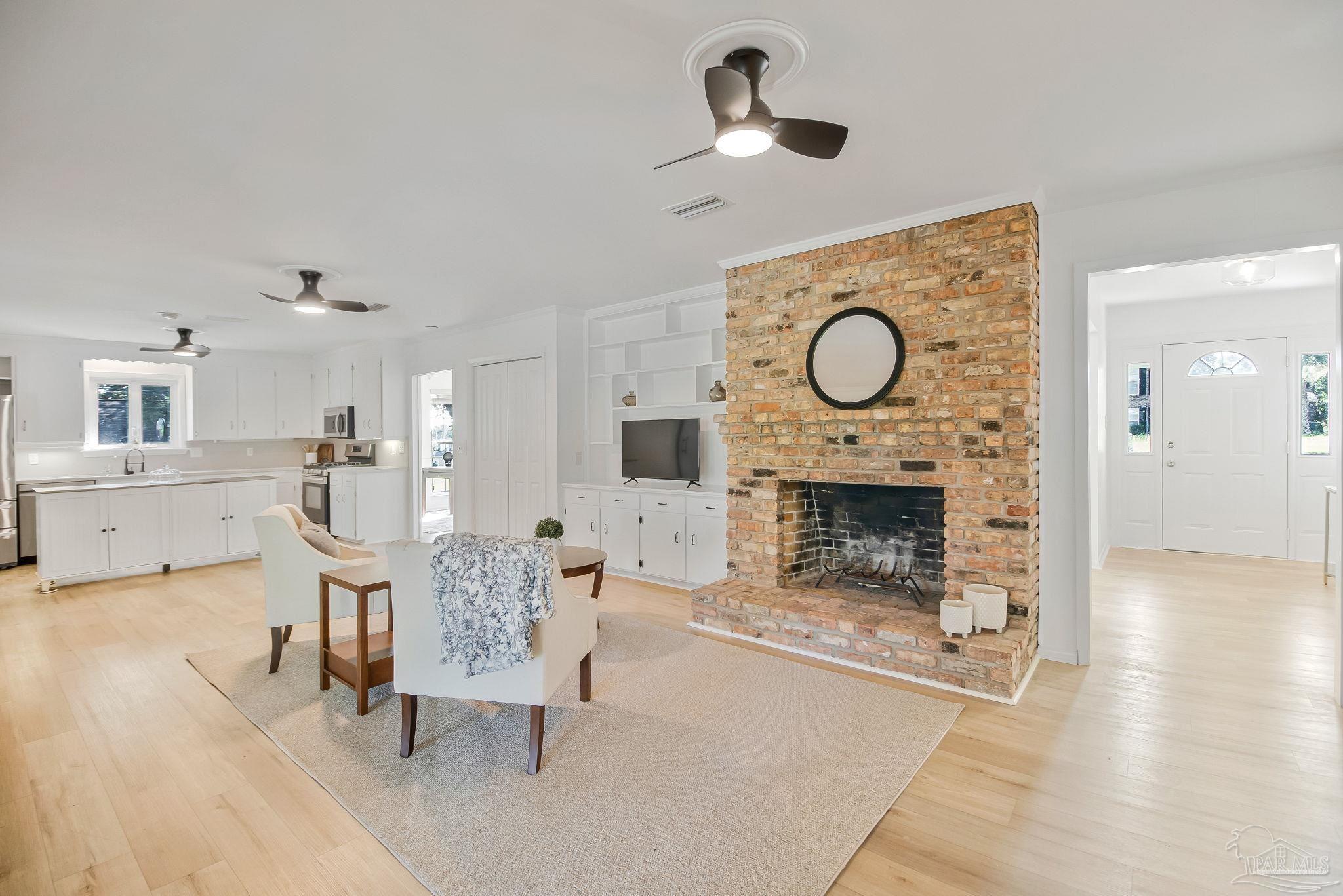 8876 Burning Tree Road Pensacola, FL 32514 - Photo 17 of 63 AI generated photo