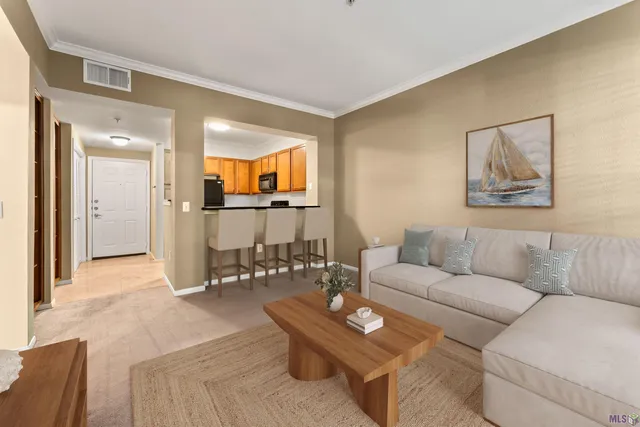 $159,900 | 6765 Corporate Boulevard, Unit 6102, Baton Rouge, LA 70809