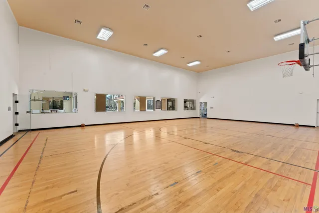 $159,900 | 6765 Corporate Boulevard, Unit 6102, Baton Rouge, LA 70809