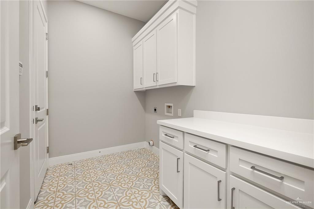 3705 Zenker Avenue McAllen, TX 78504 - Photo 6 of 12