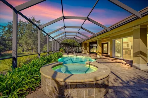 $949,000 | 13010 River Bluff Court, Fort Myers, FL 33905