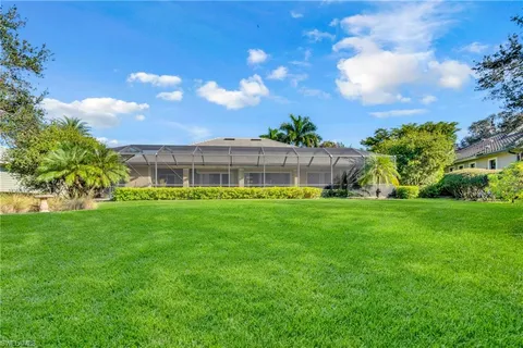 $949,000 | 13010 River Bluff Court, Fort Myers, FL 33905