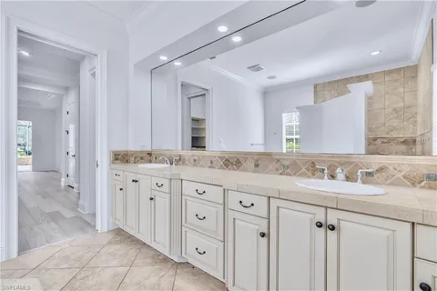 $949,000 | 13010 River Bluff Court, Fort Myers, FL 33905