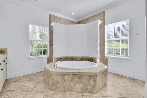 $949,000 | 13010 River Bluff Court, Fort Myers, FL 33905