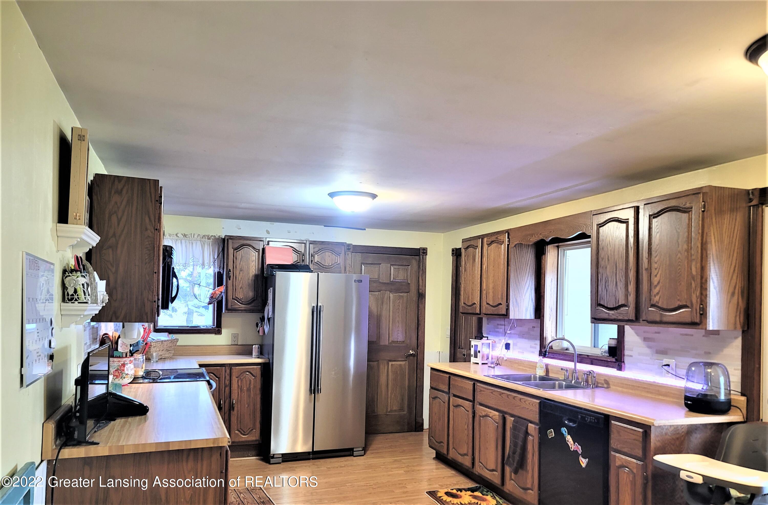 12664 Ferden Road Chesaning, MI 48616 - Photo 2 of 11 Ferden kit 1