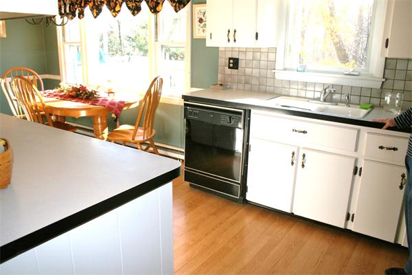 292 Cordaville Road Ashland, MA 01721 - Photo 4 of 15 Gallery Image 4