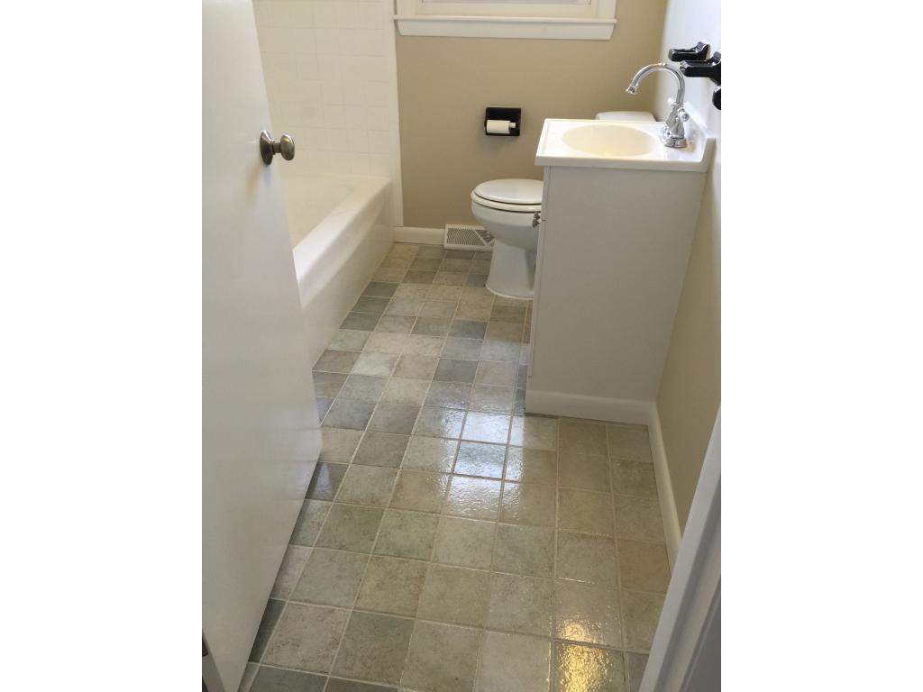 13 April Drive Nashua, NH 03060 - Photo 13 of 14