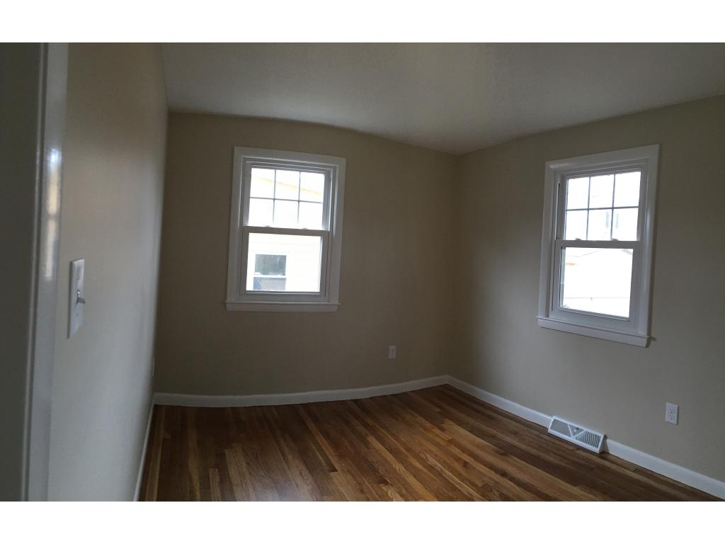 13 April Drive Nashua, NH 03060 - Photo 10 of 14