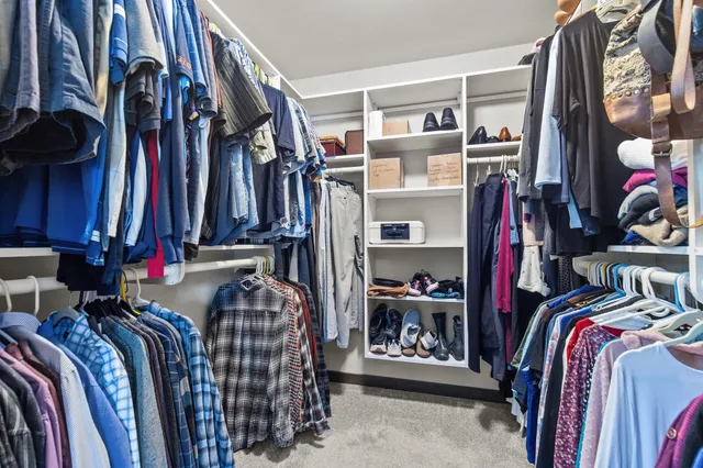 $449,900 | 1920 White Dove Lane, Kaukauna, WI 54130