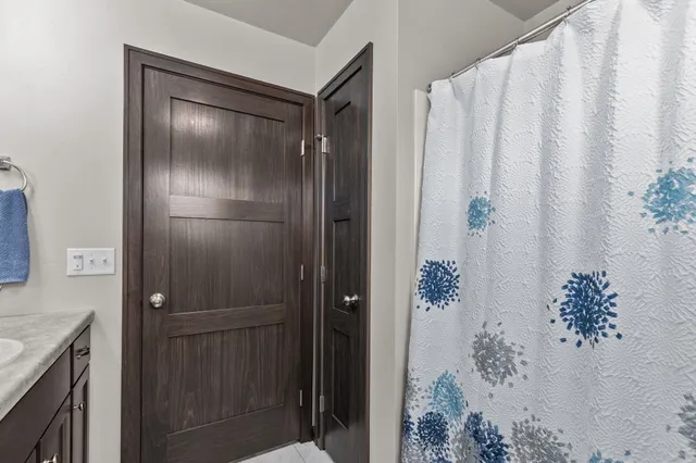 $449,900 | 1920 White Dove Lane, Kaukauna, WI 54130