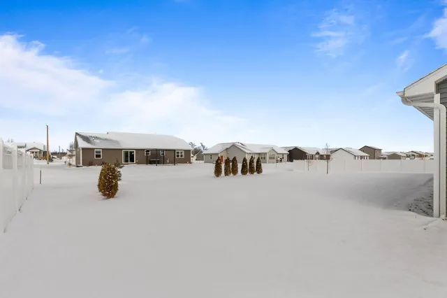 $449,900 | 1920 White Dove Lane, Kaukauna, WI 54130