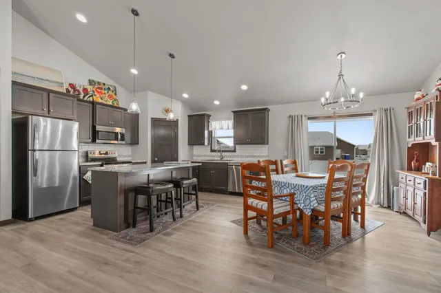 $449,900 | 1920 White Dove Lane, Kaukauna, WI 54130