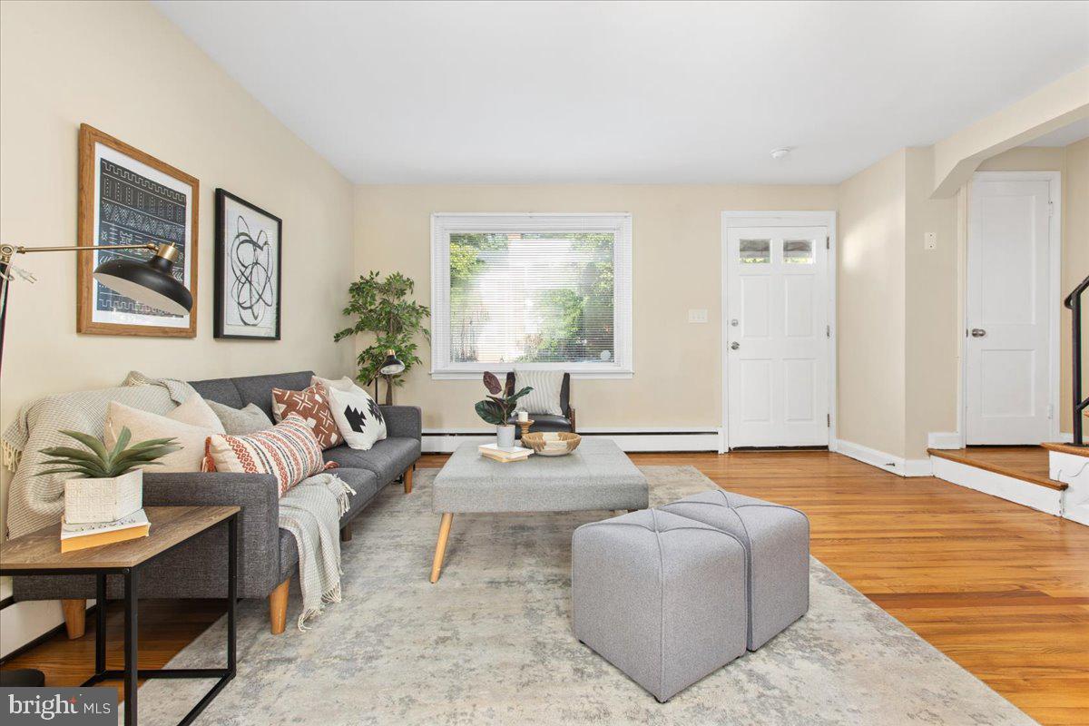 3821 Elkader Road Baltimore, MD 21218 - Photo 5 of 28