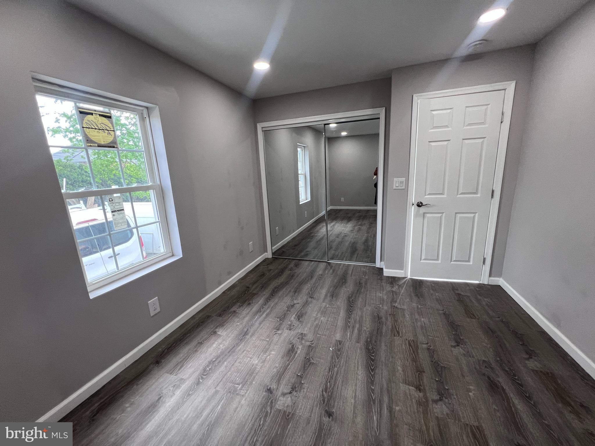 307 Fairview Street Reading, PA 19605 - Photo 7 of 10