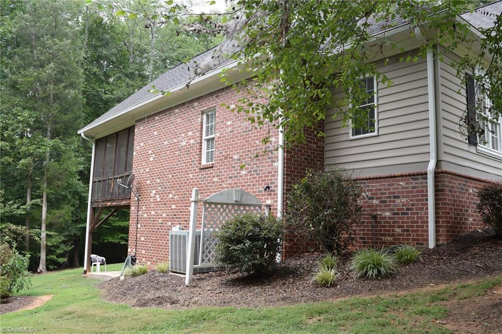 296 Canyon Road Mocksville, NC 27028 - Photo 28 of 30 Gallery Image 28