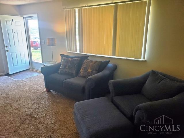 2482 West Kemper Road Cincinnati, OH 45231 - Photo 3 of 8 Gallery Image 3