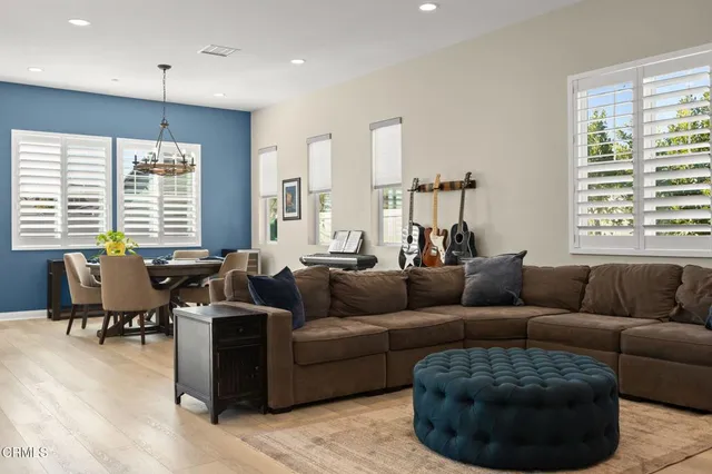 $899,000 | 390 Rose Street, Fillmore, CA 93015