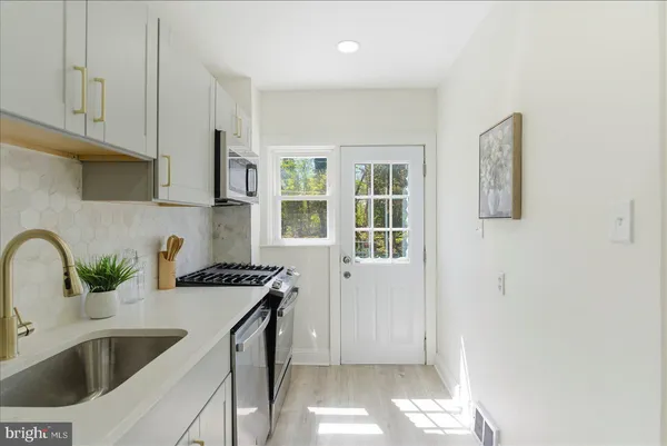 $239,900 | 40 Hillvale Road, Baltimore, MD 21229