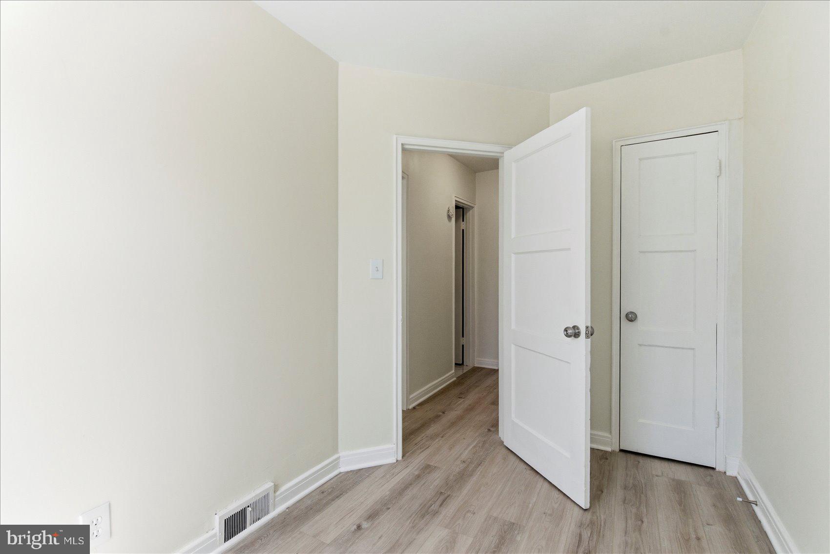 40 Hillvale Road Baltimore, MD 21229 - Photo 24 of 35