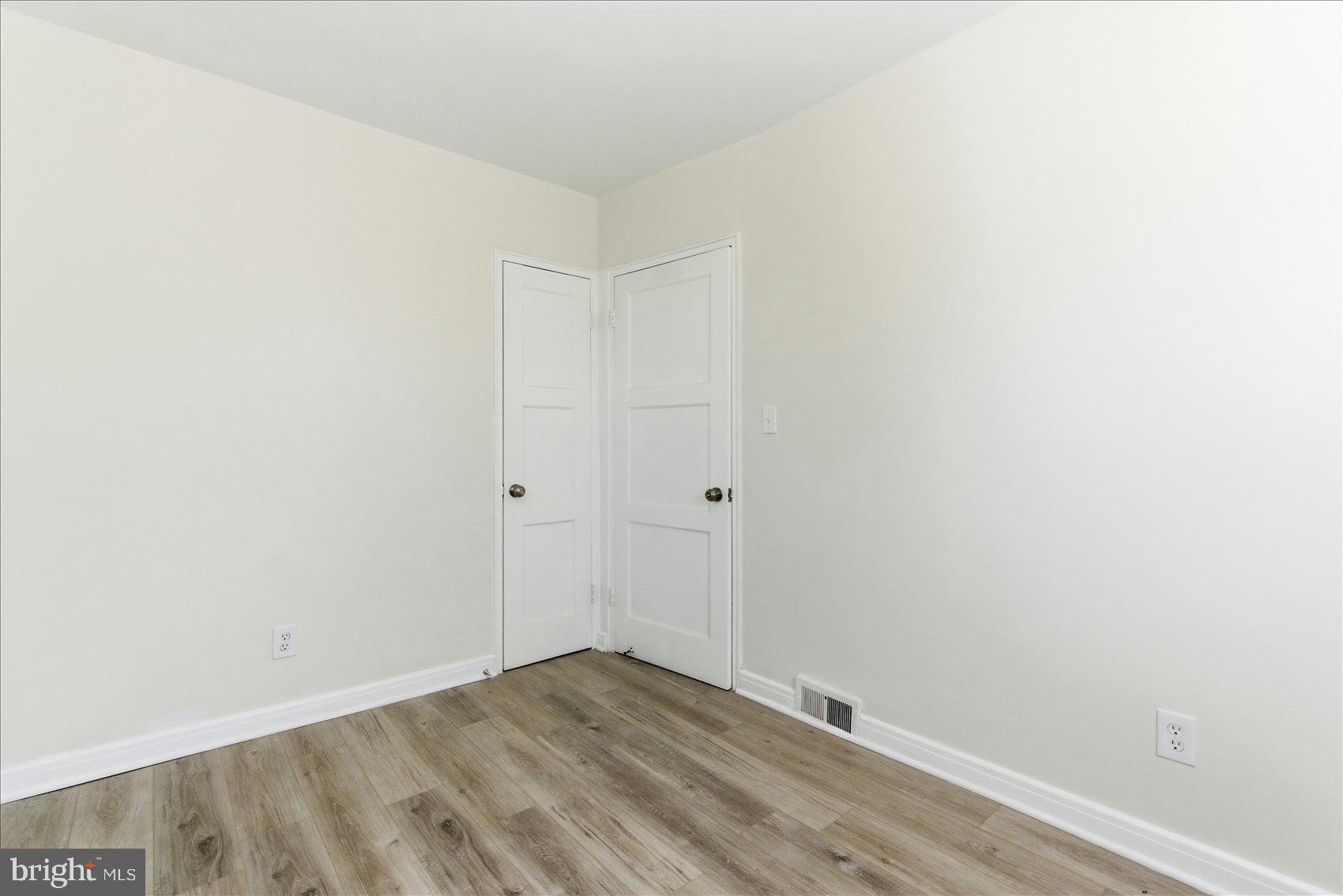 40 Hillvale Road Baltimore, MD 21229 - Photo 27 of 35