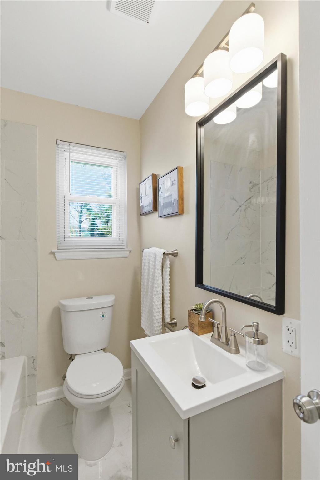 40 Hillvale Road Baltimore, MD 21229 - Photo 30 of 35