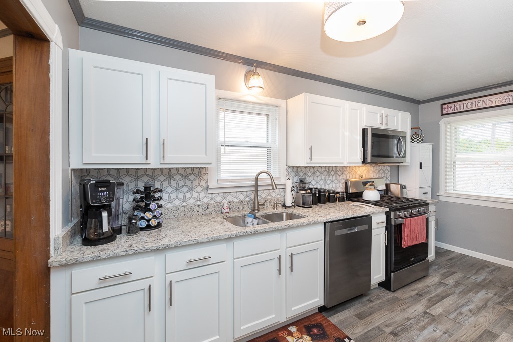 3308 Berea Road Cleveland, OH 44111 - Photo 6 of 27 Gallery Image 6