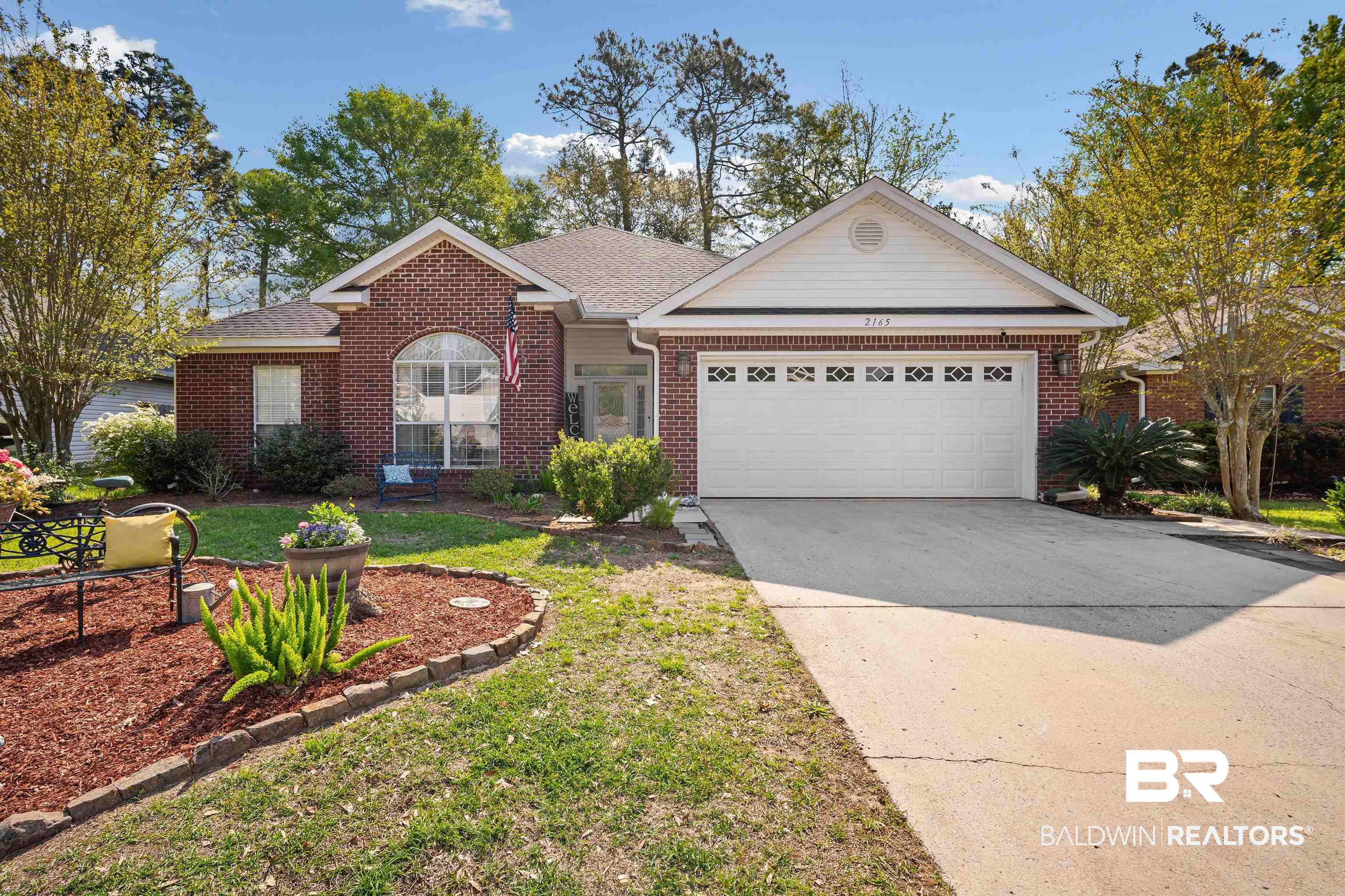 2165 Spring Grove North Mobile, AL 36695 - Photo 1 of 33