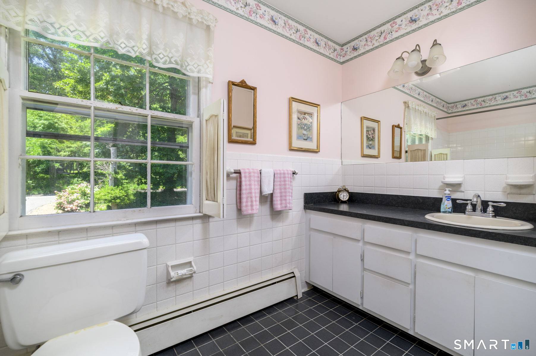 101 East Cross Road Stamford, CT 06907 - Photo 24 of 33