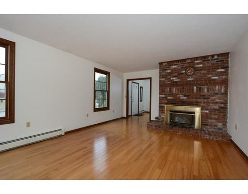 100 Wedgewood Road Worcester, MA 01602 - Photo 6 of 27 Gallery Image 6