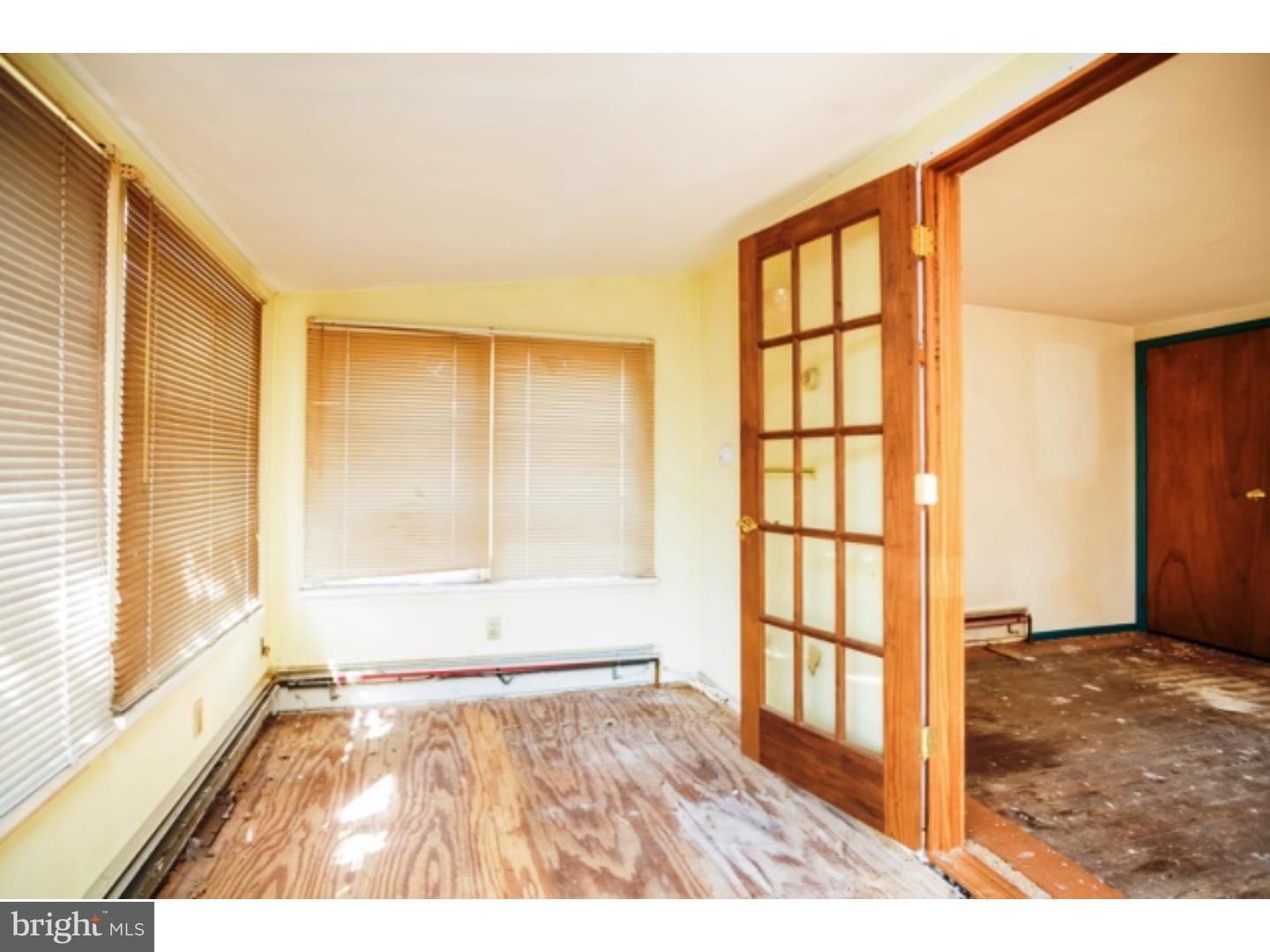 236 Washington Street Riverside, NJ 08075 - Photo 11 of 21