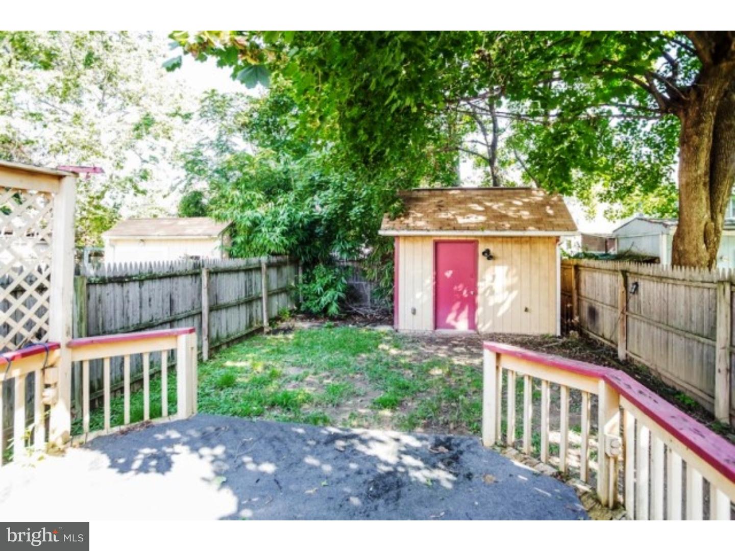 236 Washington Street Riverside, NJ 08075 - Photo 4 of 21