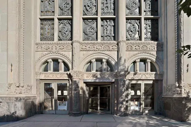 $1,500,000 | 1 Hanson Place, Unit 13K | Fort Greene