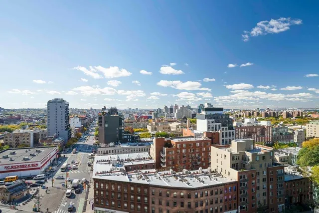$1,500,000 | 1 Hanson Place, Unit 13K | Fort Greene