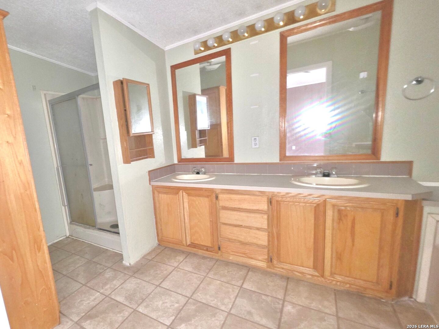 635 East Ditto Road Poteet, TX 78065 - Photo 11 of 22