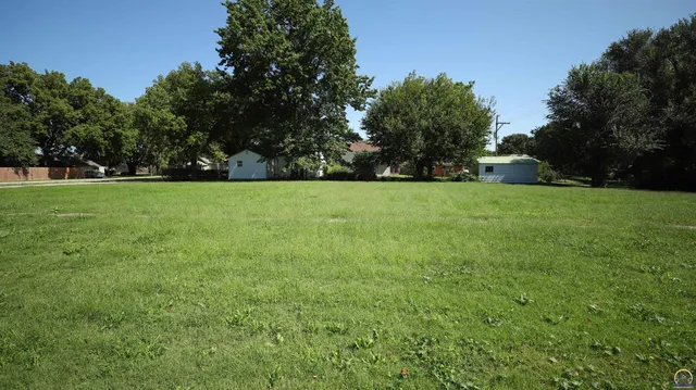 $19,995 | 229 Hall Street, Council Grove, KS 66846