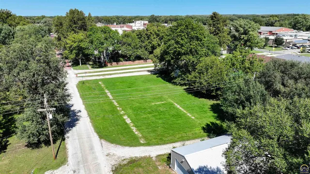 $19,995 | 229 Hall Street, Council Grove, KS 66846