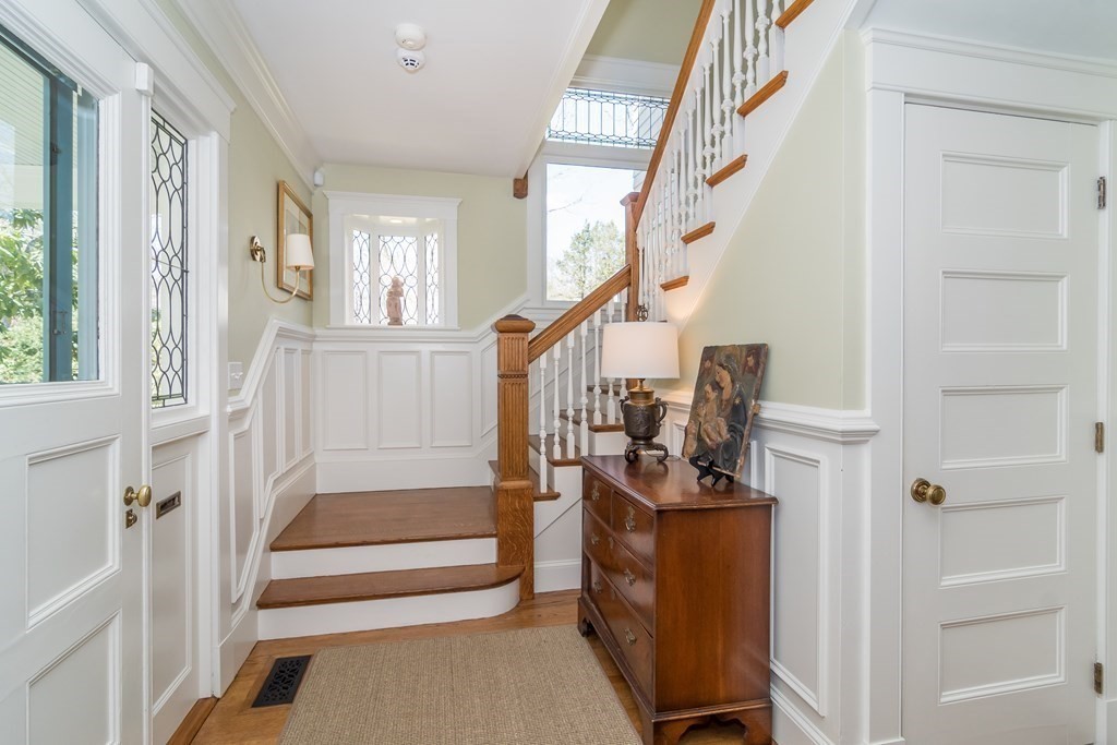 23 Chestnut Street Wellesley, MA 02481 - Photo 2 of 23